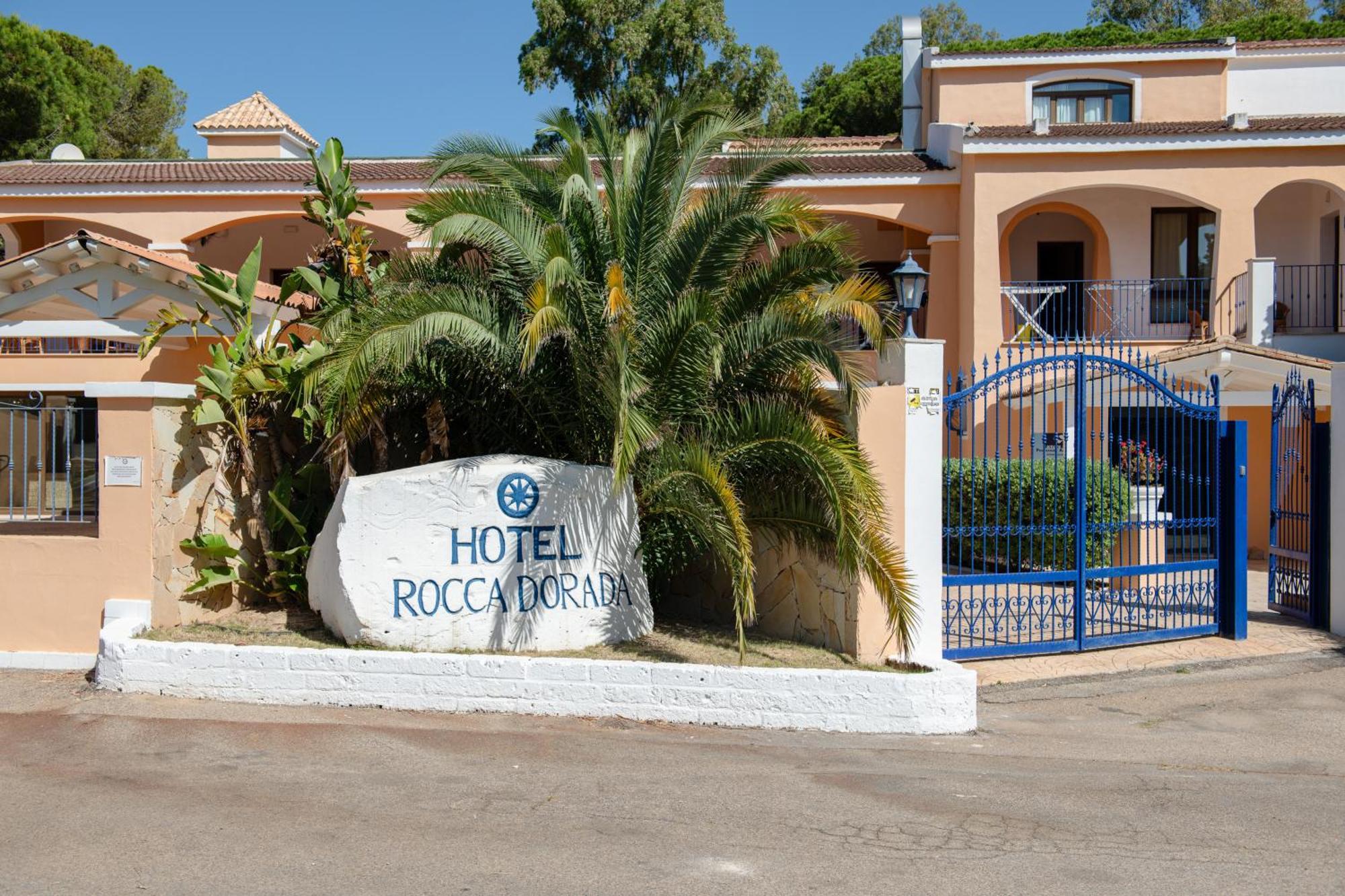 فندق Amareclub Rocca Dorada سانتا مارغريتا دي المظهر الخارجي الصورة